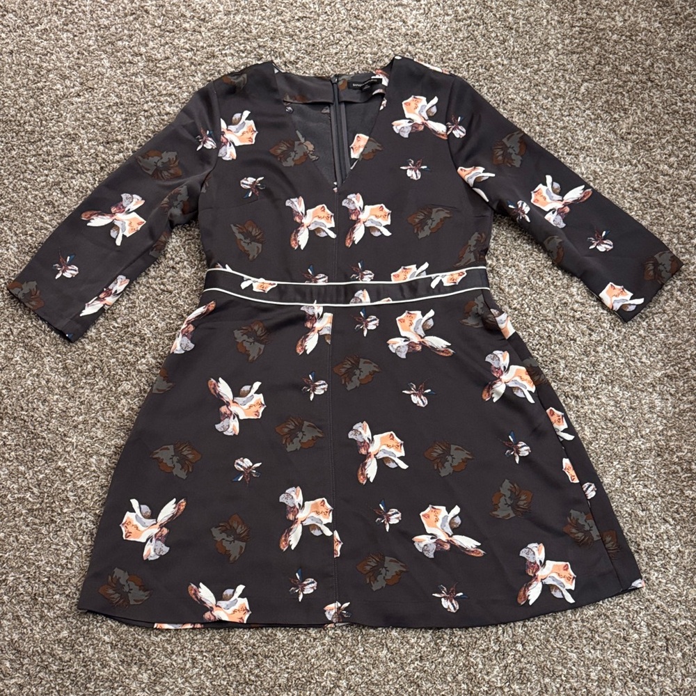 Banana Republic Gray Satin Floral Dress Knee Length 3/4 Sleeve Fitted 12